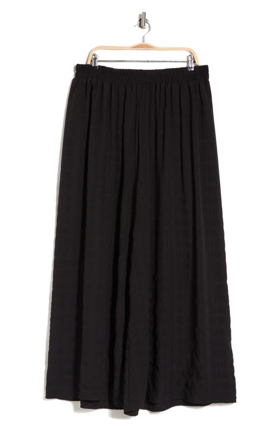 Renee C Textured Ankle Wide Leg Jeans In Black