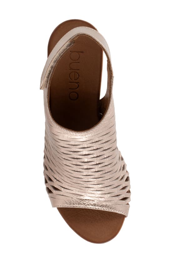 Bueno Lacey Slingback Sandal In Taupe Metallic