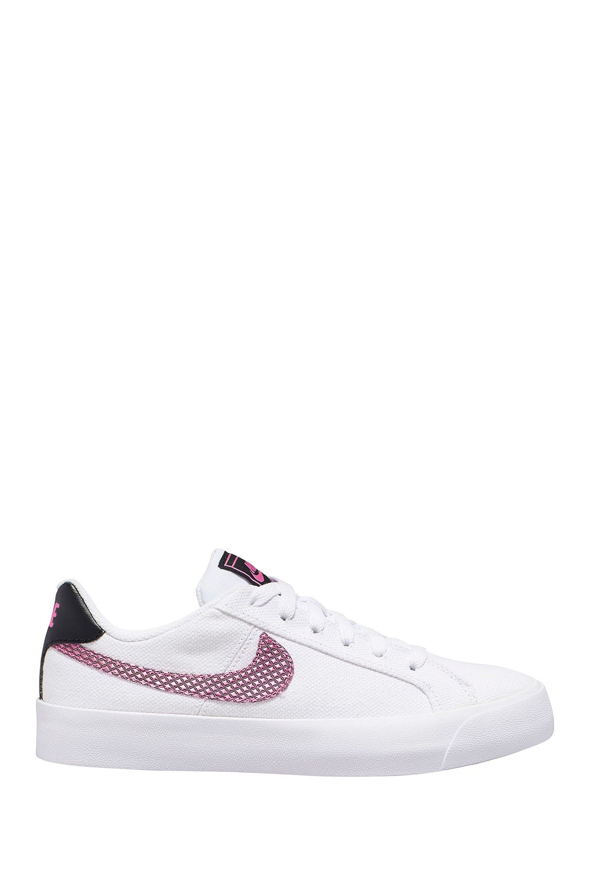 nike court royale se ladies trainers