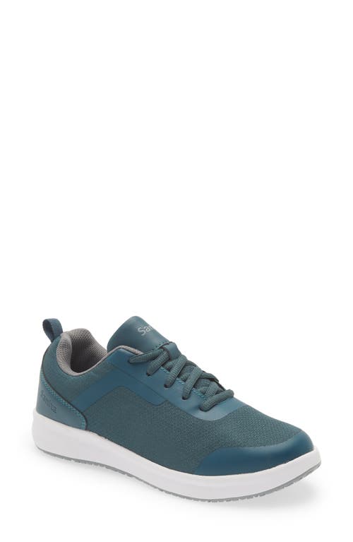 Concave Sneaker in Green