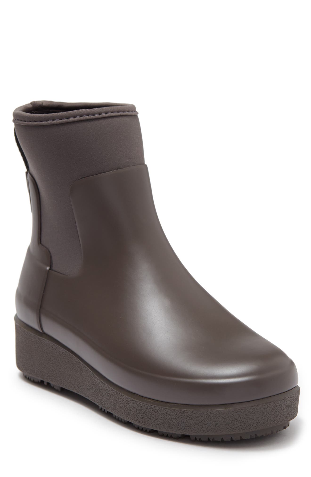 chelsea boot hunter
