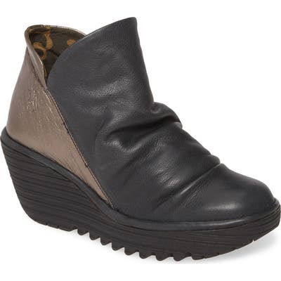 Fly London Yip Wedge Bootie-6- Black