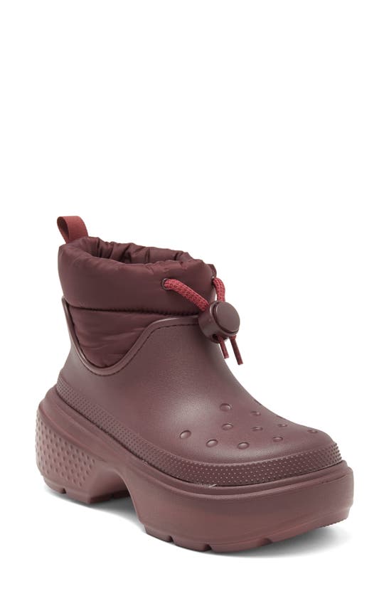 Crocs Stomp Puff Boot In Dark Cherry