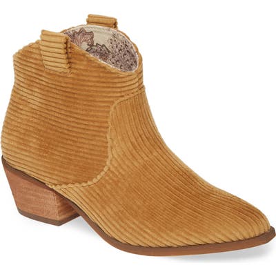 Band Of Gypsies Delta Corduroy Bootie- Beige