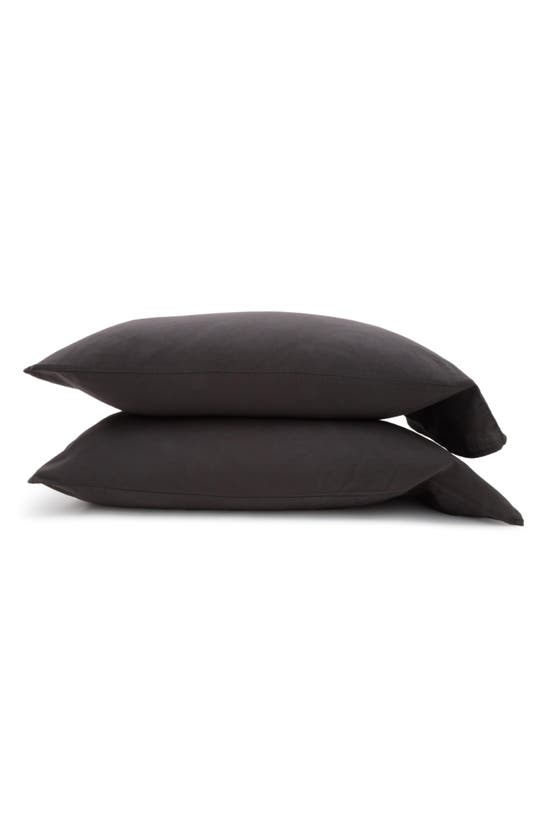 Shop Pom Pom At Home Mateo Set Of 2 Crinkled Cotton Pillowcases In Midnight