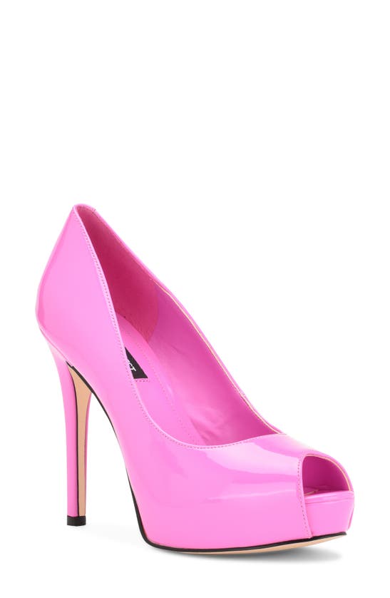 Nine West Hethr Peep Toe Platform Pump In Magenta Patent