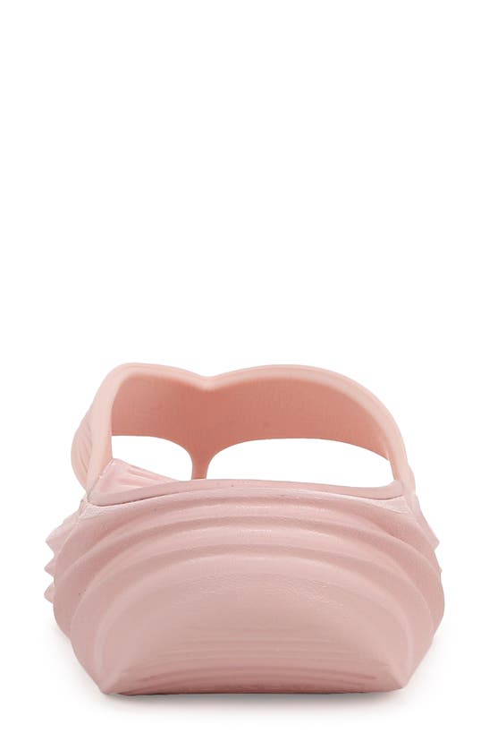 Shop Vionic Tide Rx Flip Flop In Light Pink