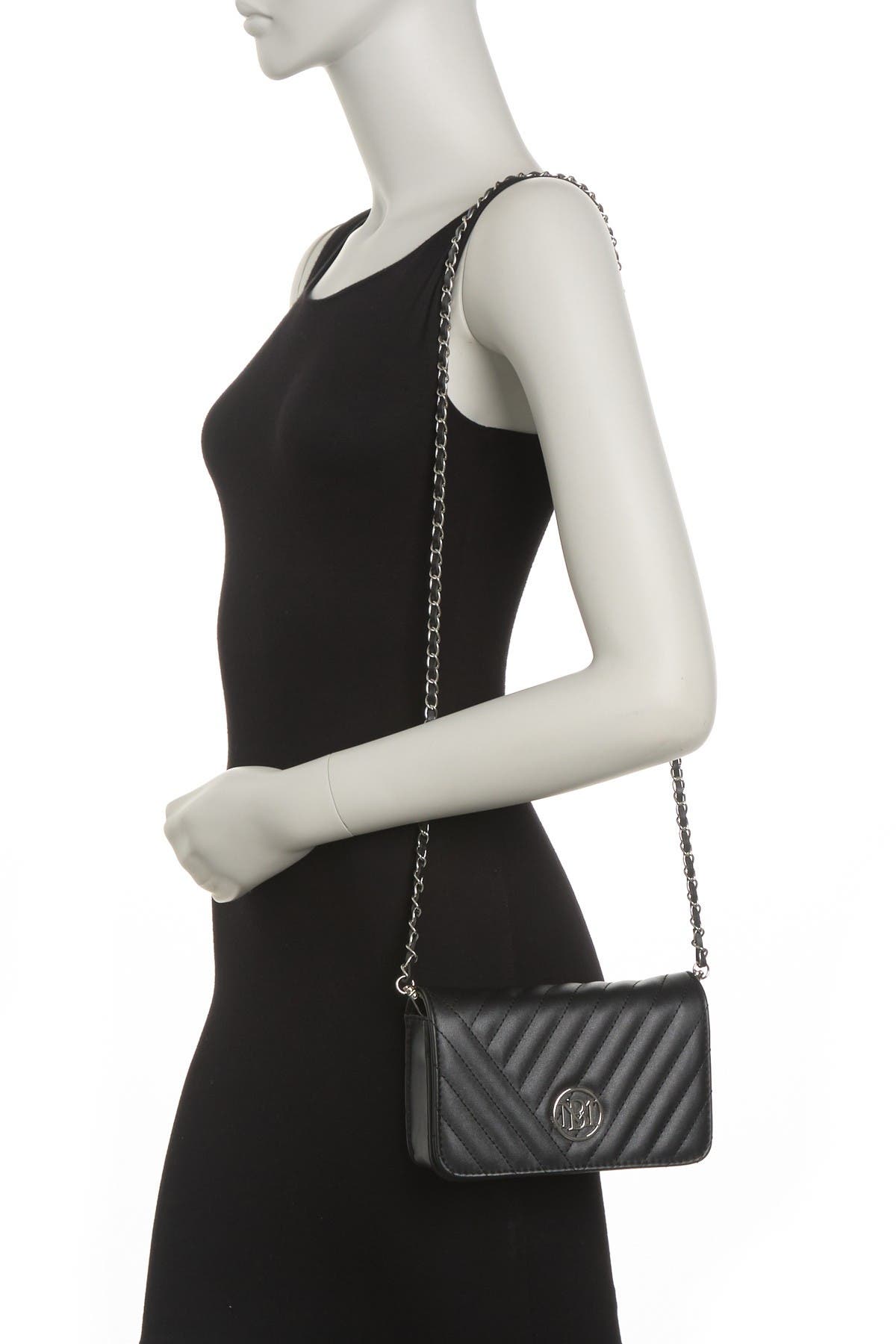 badgley mischka black purse