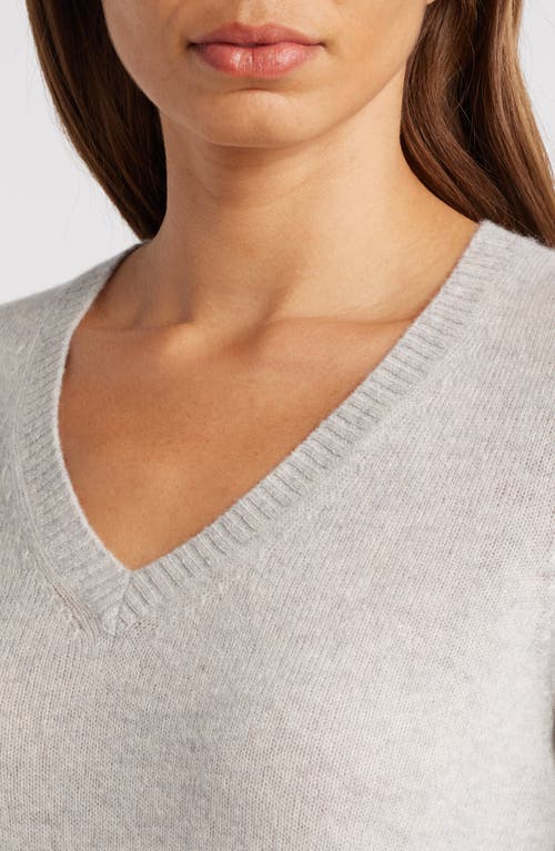 Shop Caslonr Caslon(r) Cashmere V-neck Sweater In Grey Light Heather