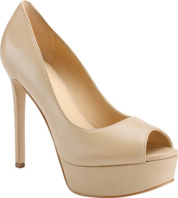 guess pointed toe pumps