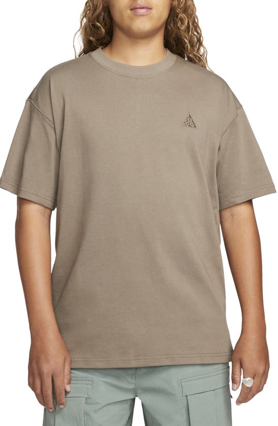 Nike Nrg Acg Lbr Lungs T-shirt In Olive Grey