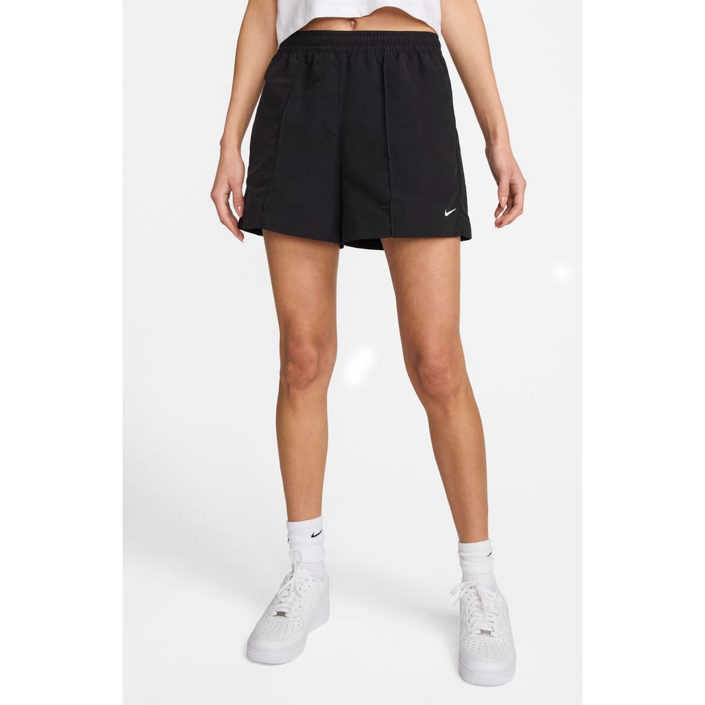 Nike Sportswear Everything Wovens Water Repellent Mid Rise 5-inch Shorts In Black/white