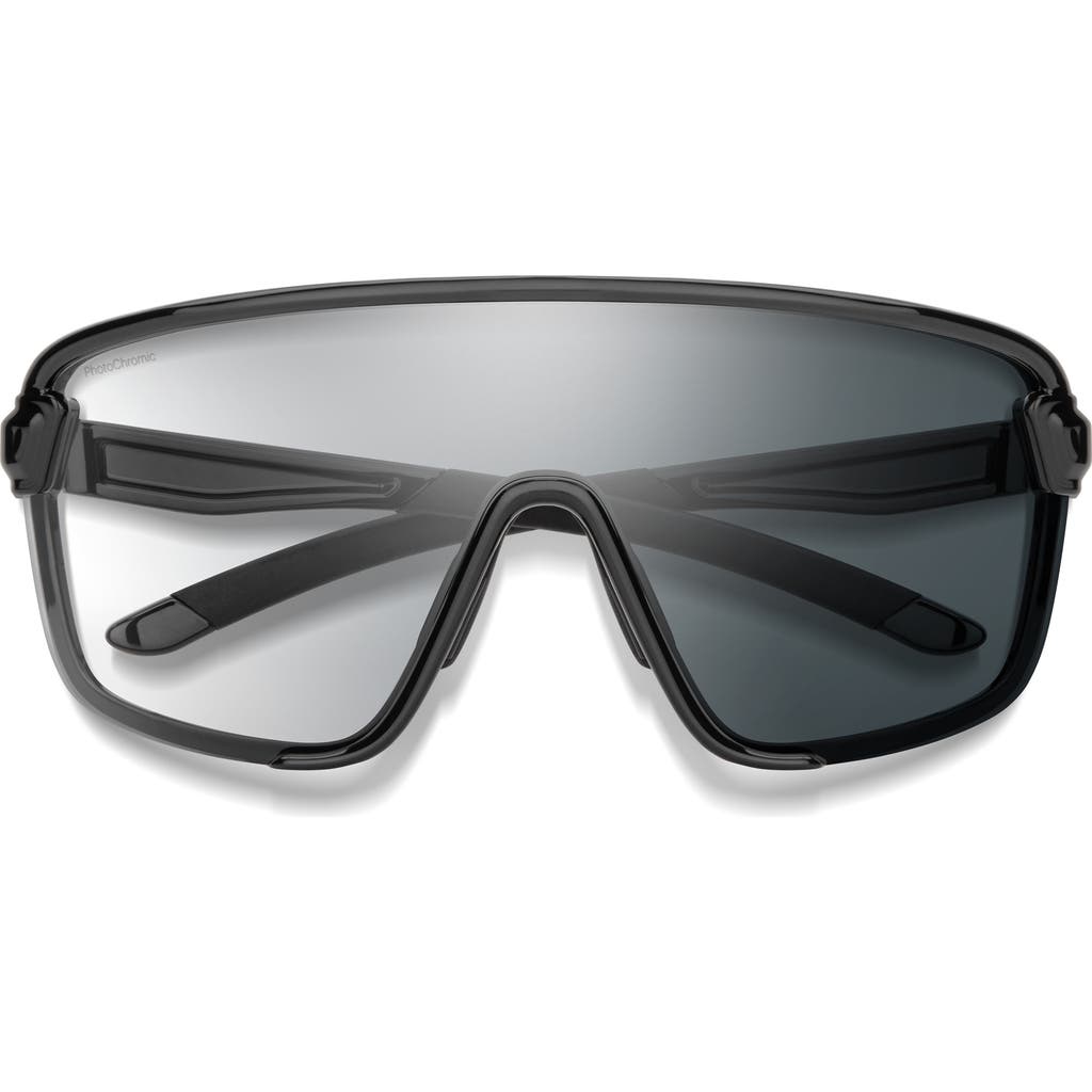 Smith Bobcat Photochromic 135mm Chromapop™ Shield Sunglasses In Black/photochromic Clear