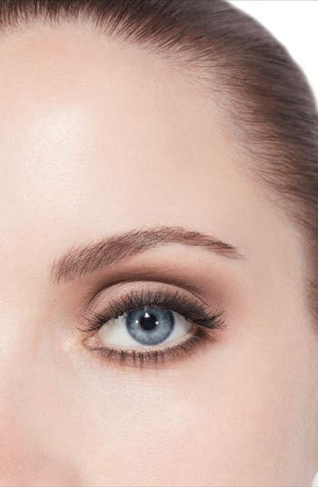 M.O.T.D: A look for Autumn feat. CHANEL Les 4 Ombres Multi-effect Quadra  Eyeshadow