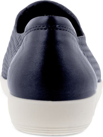 ECCO Soft 2.0 Slip-On Sneaker