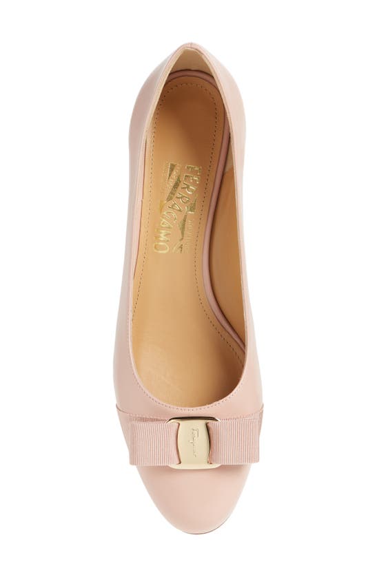 Shop Ferragamo Vara Soft Pump In Rose