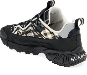 Burberry Kids 'Union' Sneakers Nude, RvceShops Revival