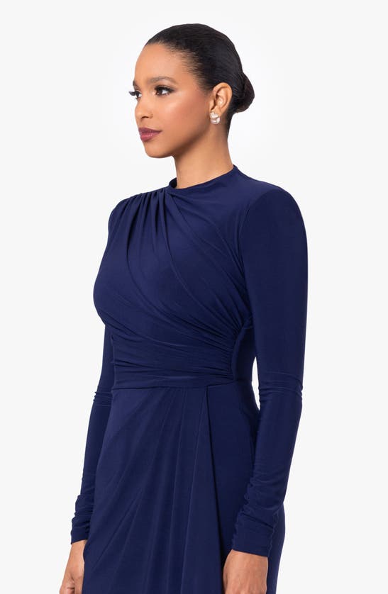 BETSY & ADAM BETSY & ADAM RUFFLE LONG SLEEVE SHEATH GOWN