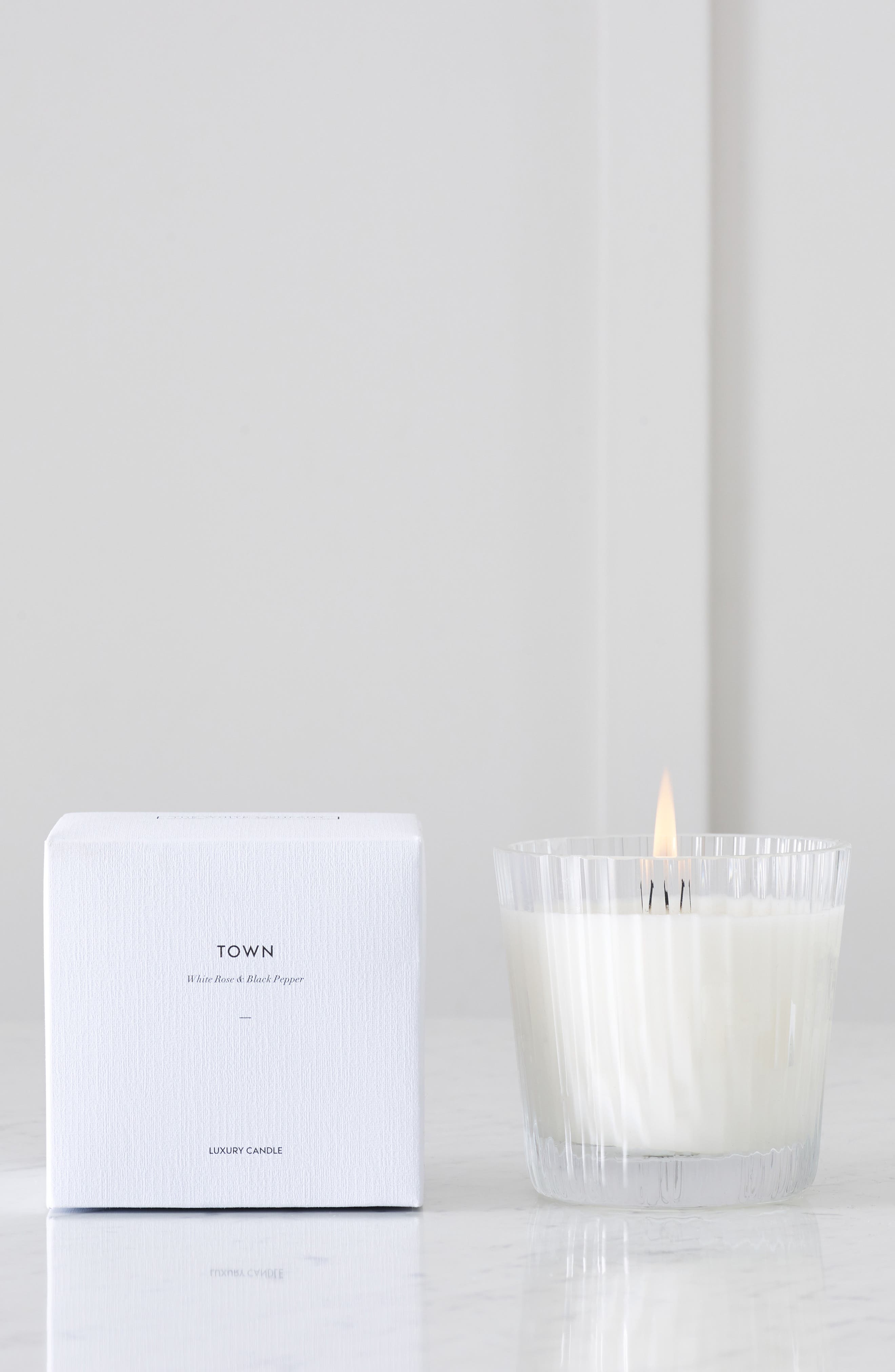The White Company Town Candle Limited Edition Nordstrom