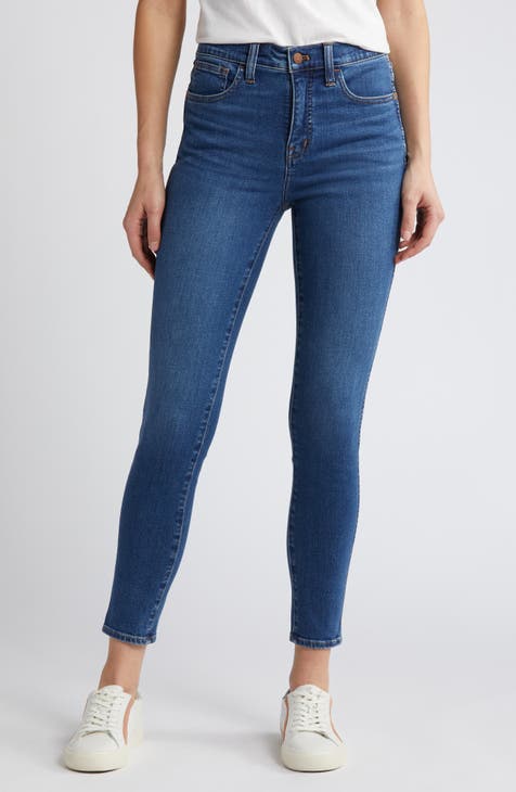 11 High-Rise Flare Jeans in Conwell Wash