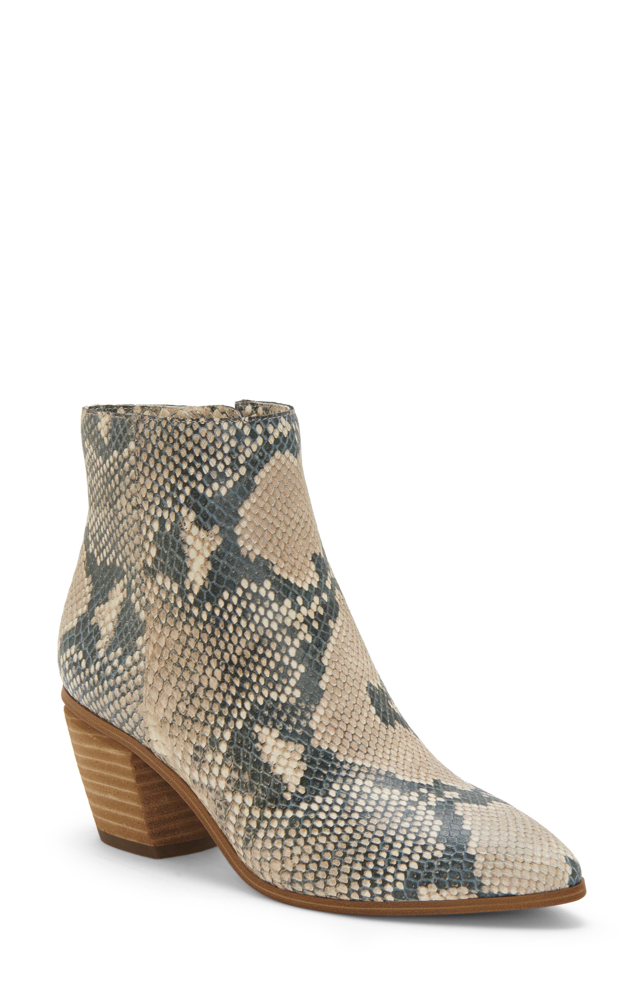 vince camuto walden boot