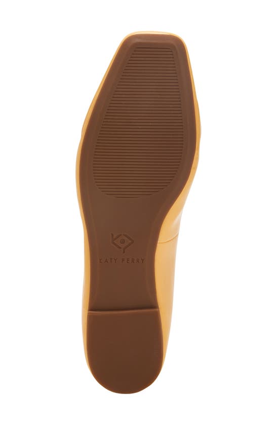 Shop Katy Perry The Evie Daisy Flat In Pineapple
