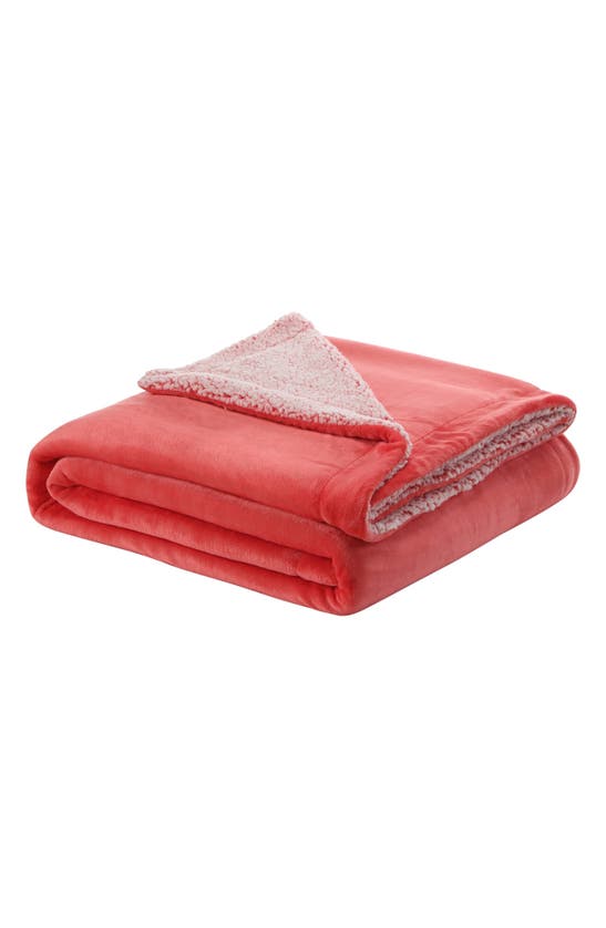 Inspired Home Solid Micro Plush Faux Shearling Reversible Throw Blanket In Fuchsia