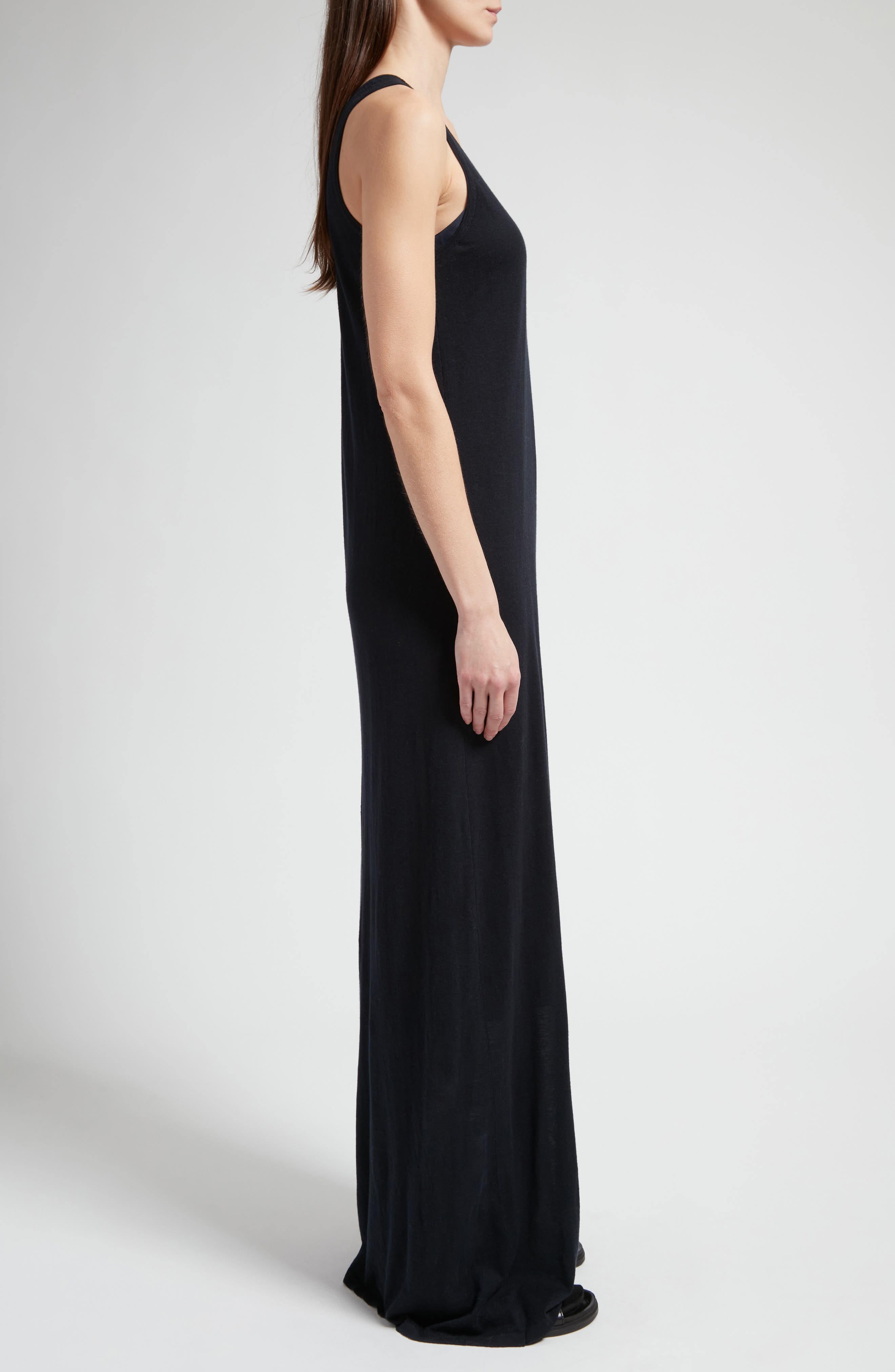 90s style black dress SO 90s LITTLE BLACK DRESS