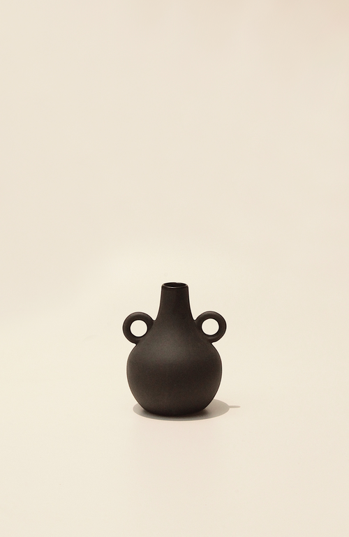 Osmos Studio Harappan Vase In Black