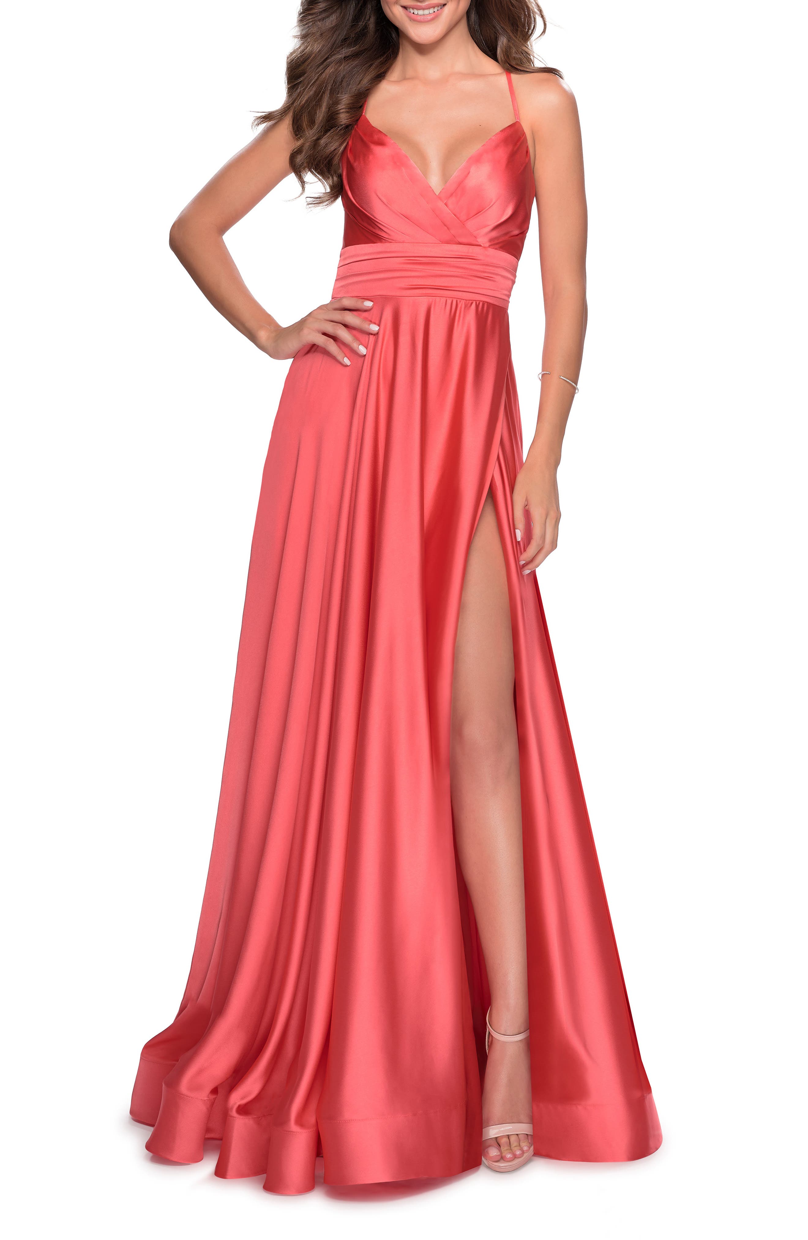 Formal Dresses \u0026 Evening Gowns 