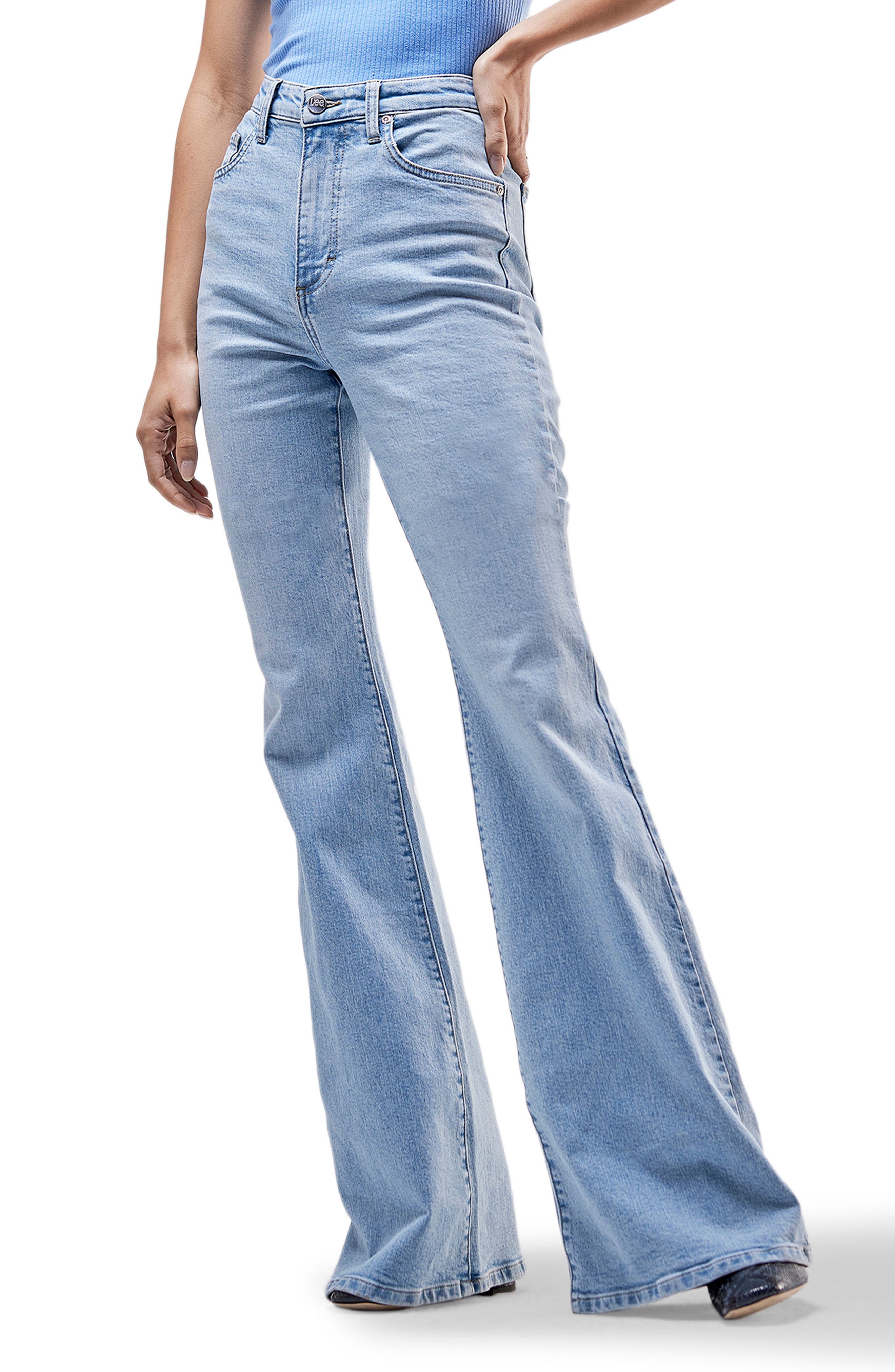 Lee High Waist Flare Jeans in Laundered Light
