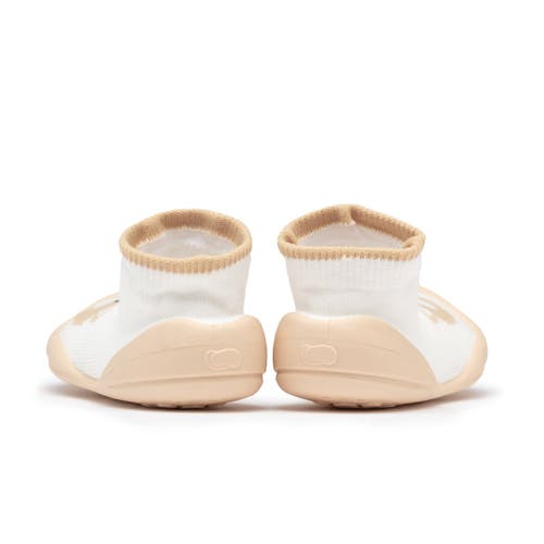 Shop Komuello Toddler Sock Shoes In Light Beige