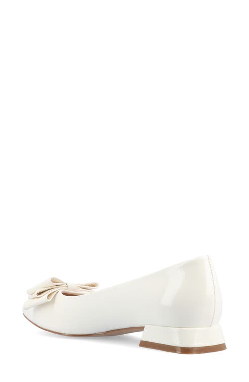 Journee Collection Ophelia Bow Pointed Toe Flat In Patent/white