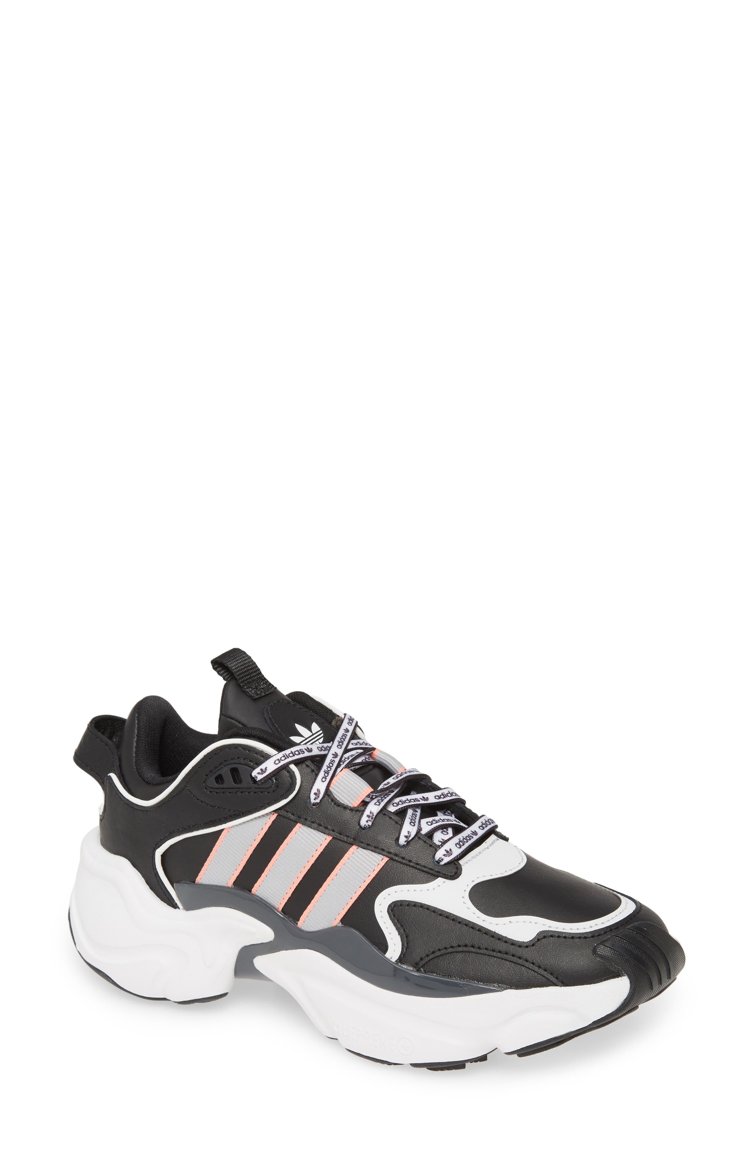 adidas magmur runner black