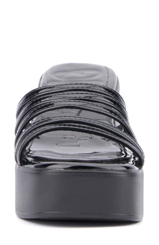 Olivia Miller Dreamer Slide Sandal In Black