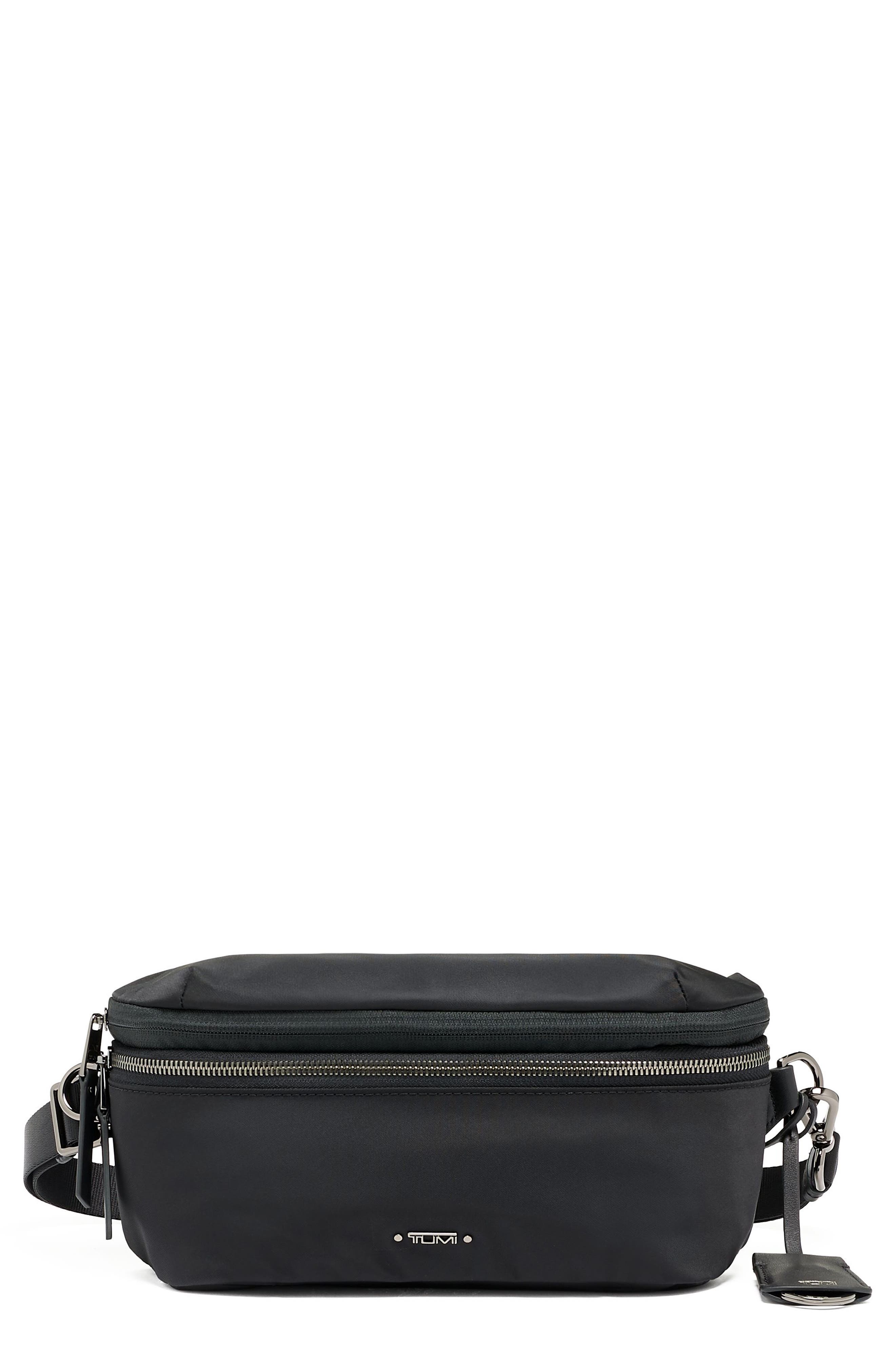 tumi fanny pack