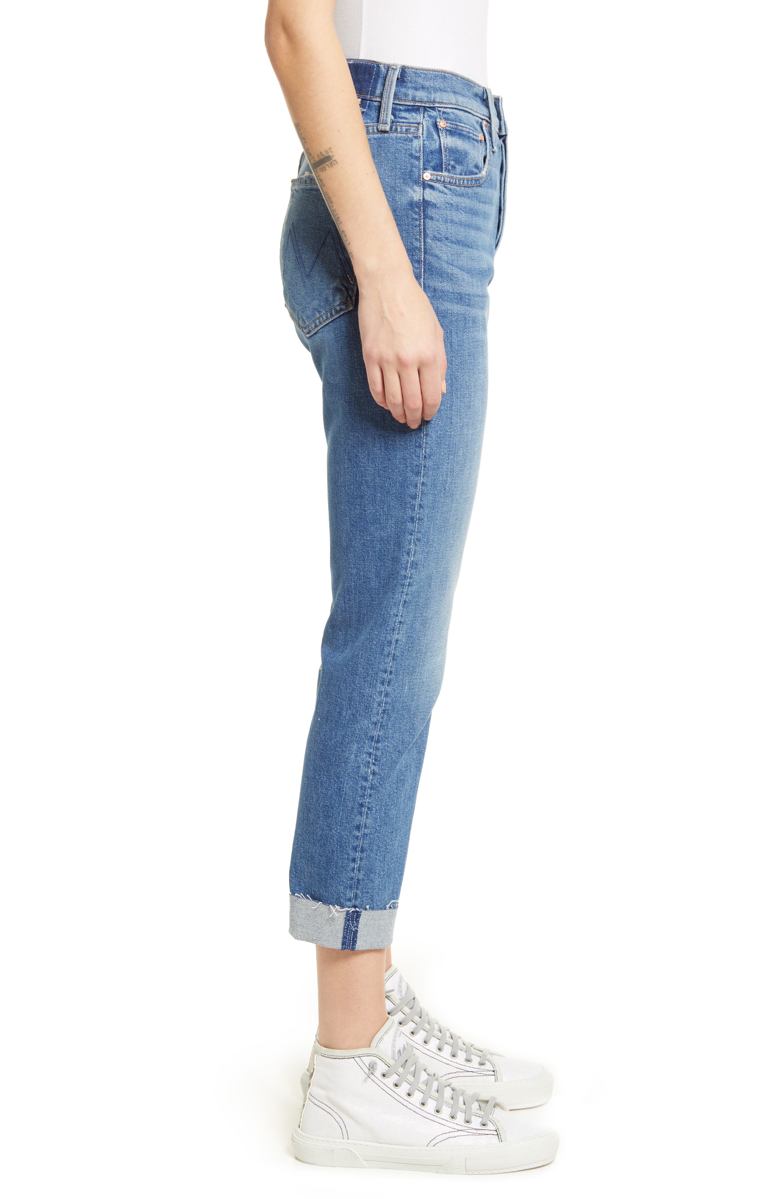 Frayed Cuff Ankle Jeans 