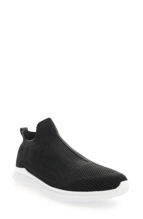 Propét Travelbound Slip-On Sneaker in Black