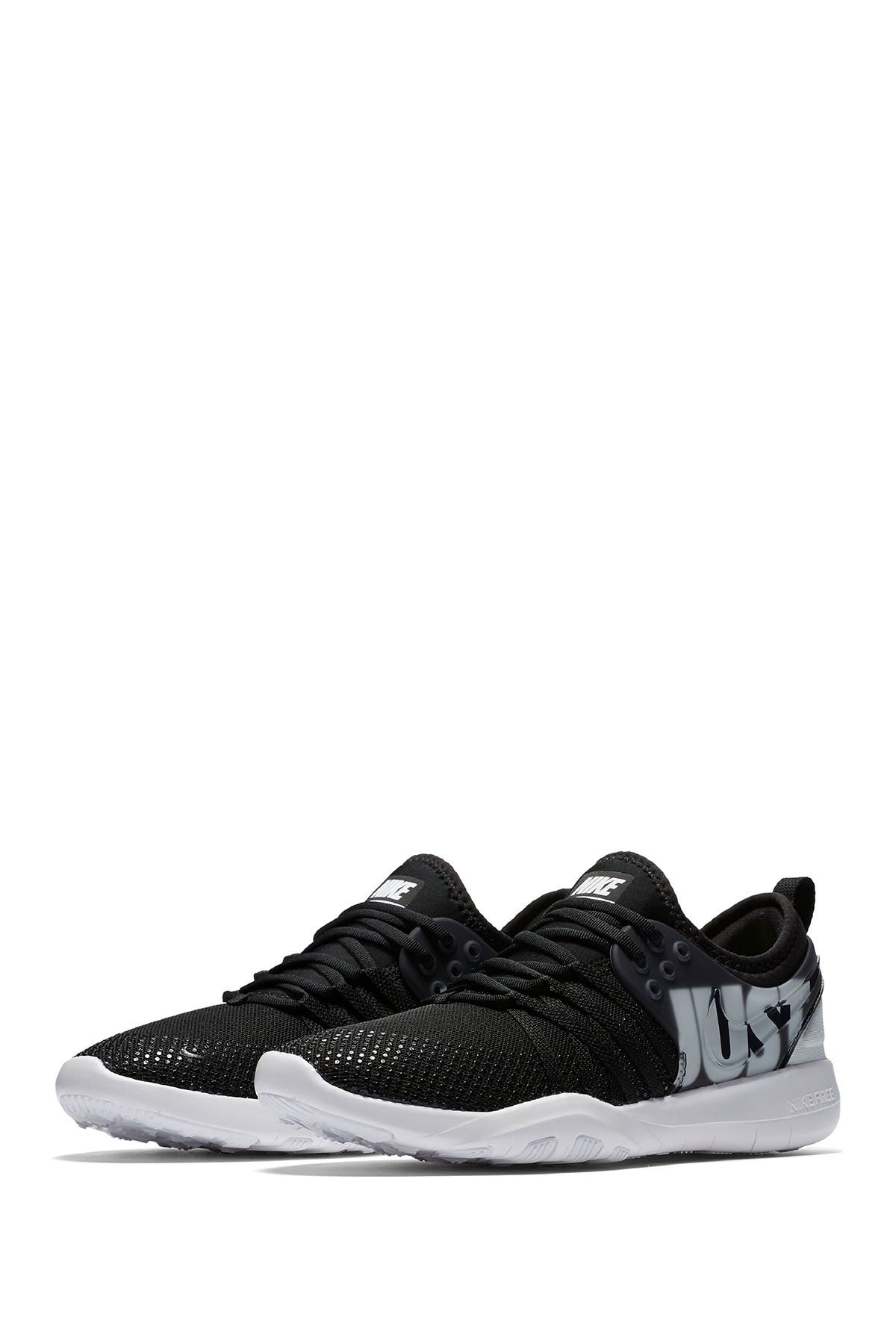 Nike | Free TR7 Premium Sneaker 