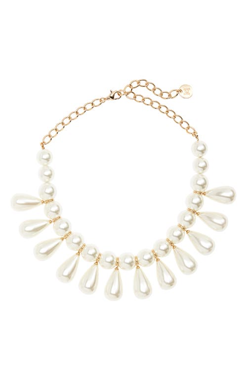Carolina Herrera Imitation Pearl Teardrop Choker Necklace