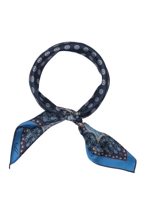 Elizabetta Filippo In Navy