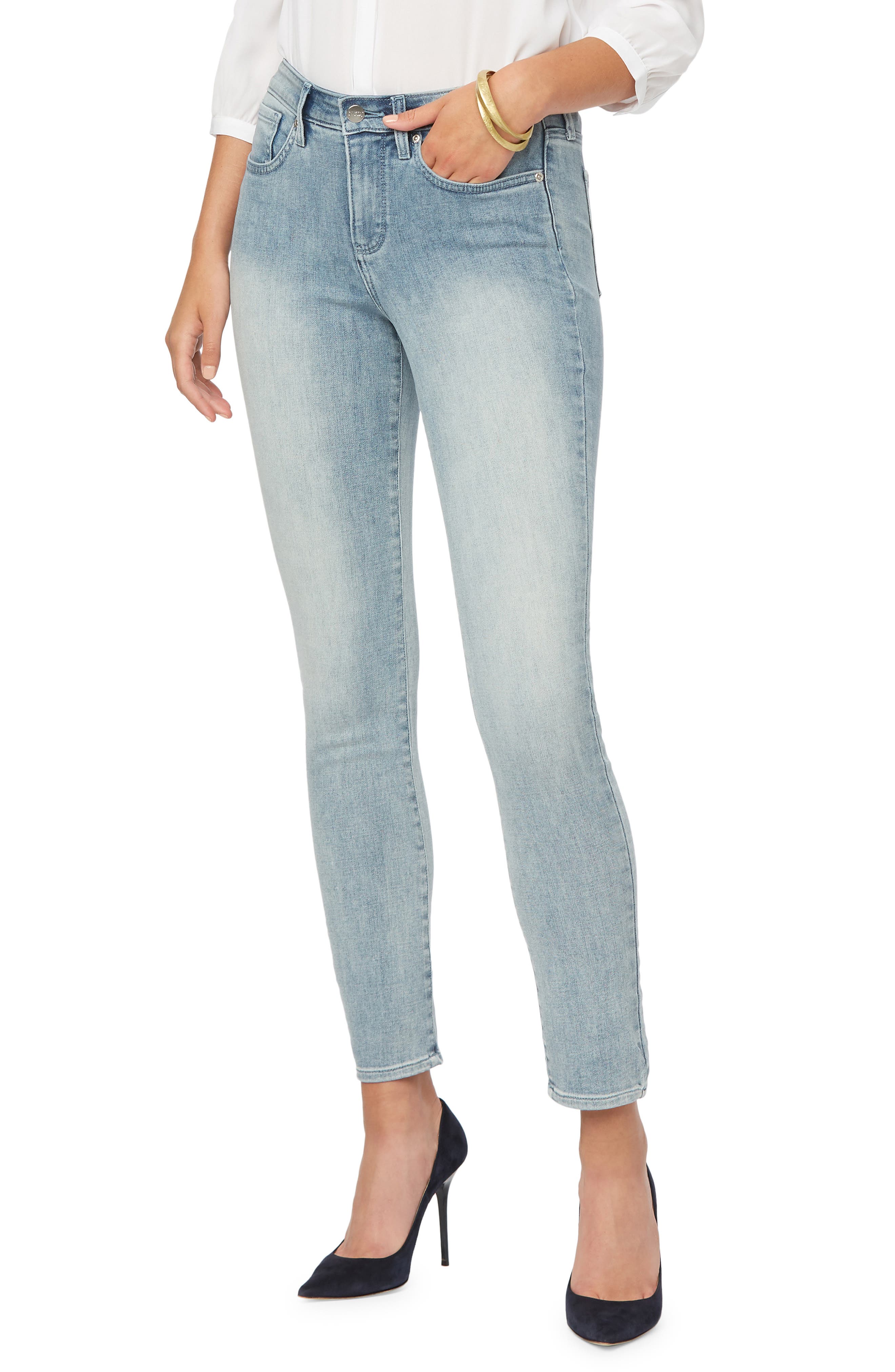 nydj distressed jeans