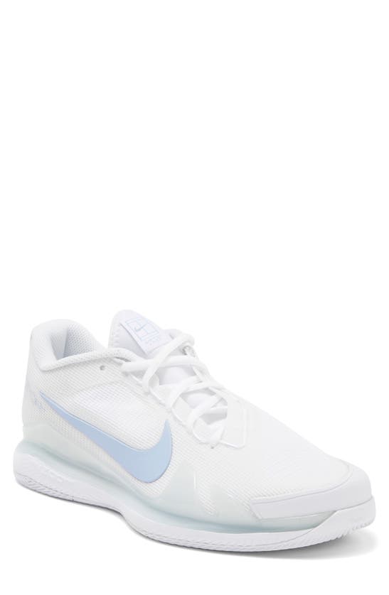 Nike Court Air Zoom Vapor Pro Tennis Shoe In White/ Aluminum