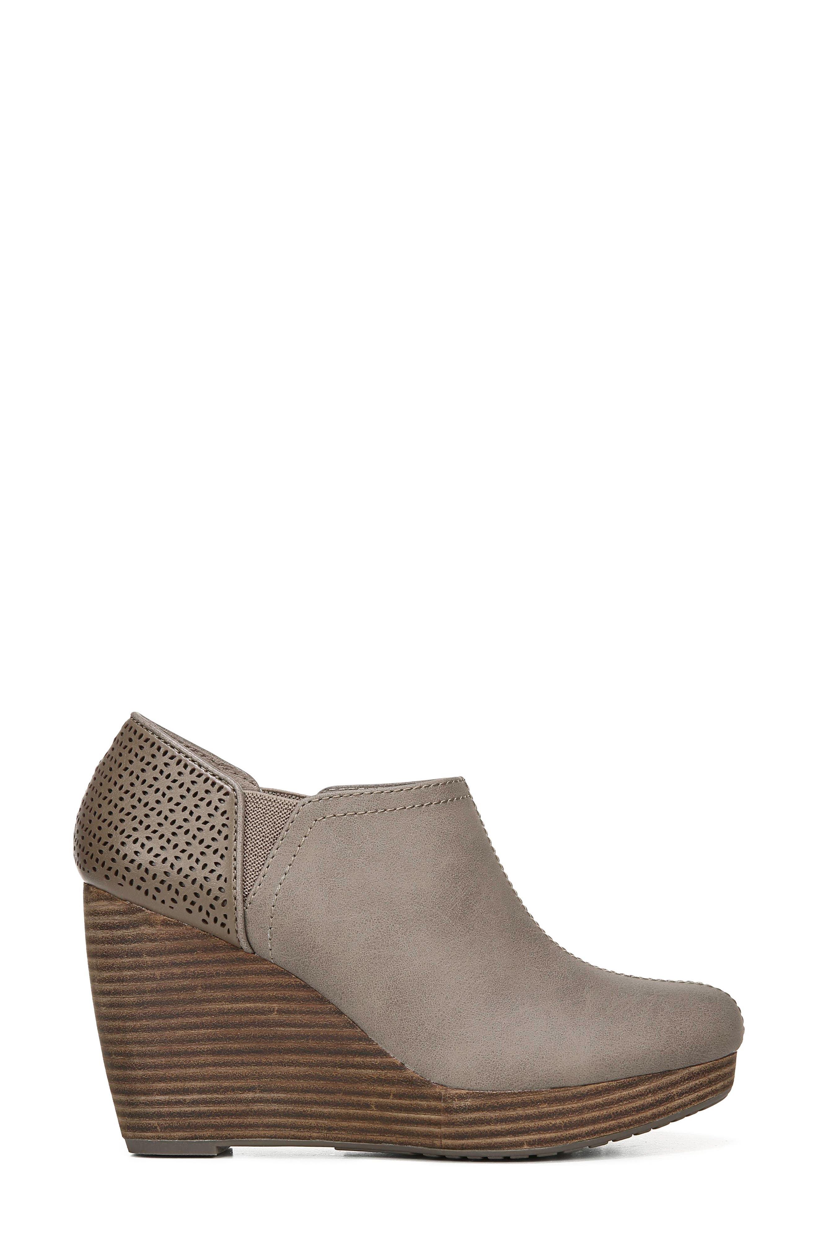 dr scholl's harlow wedge bootie