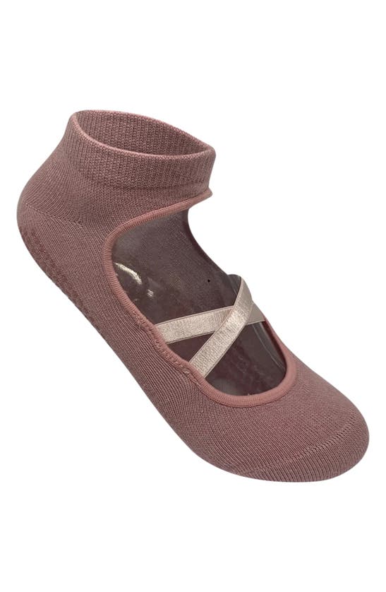 High Heel Jungle Good Pointe Mismatched Cotton Blend Grip Socks In Pink