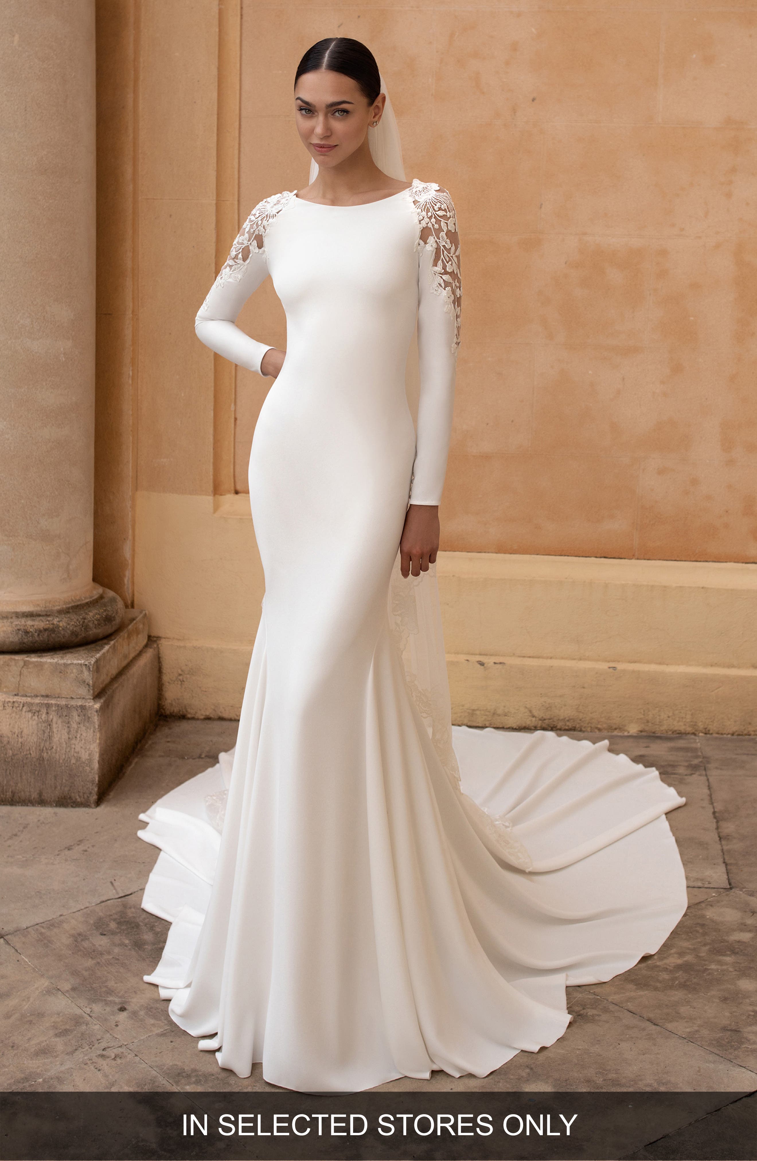 white trumpet gown