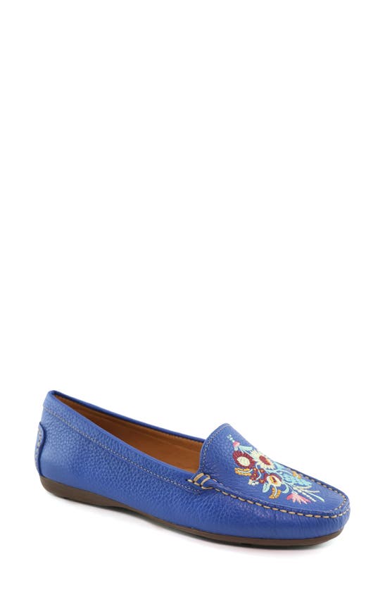 Driver Club Usa Nashville Embroidered Loafer In Royal Tumbled/ Contrast Stitch