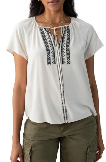 Sanctuary Golden Dream Embroidered Top In Birch