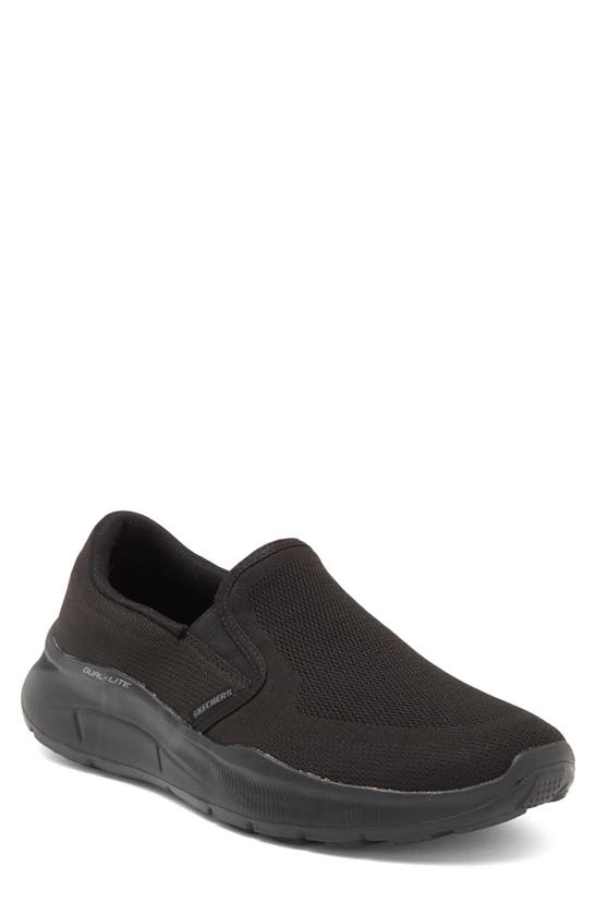 SKECHERS EQUALIZER 5.0 SLIP-ON SNEAKER