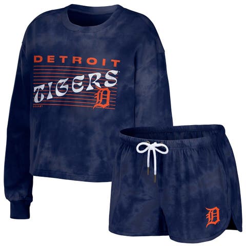 Women's WEAR by Erin Andrews Navy Detroit Tigers Modest Patches Cropped  Pullover Hoodie